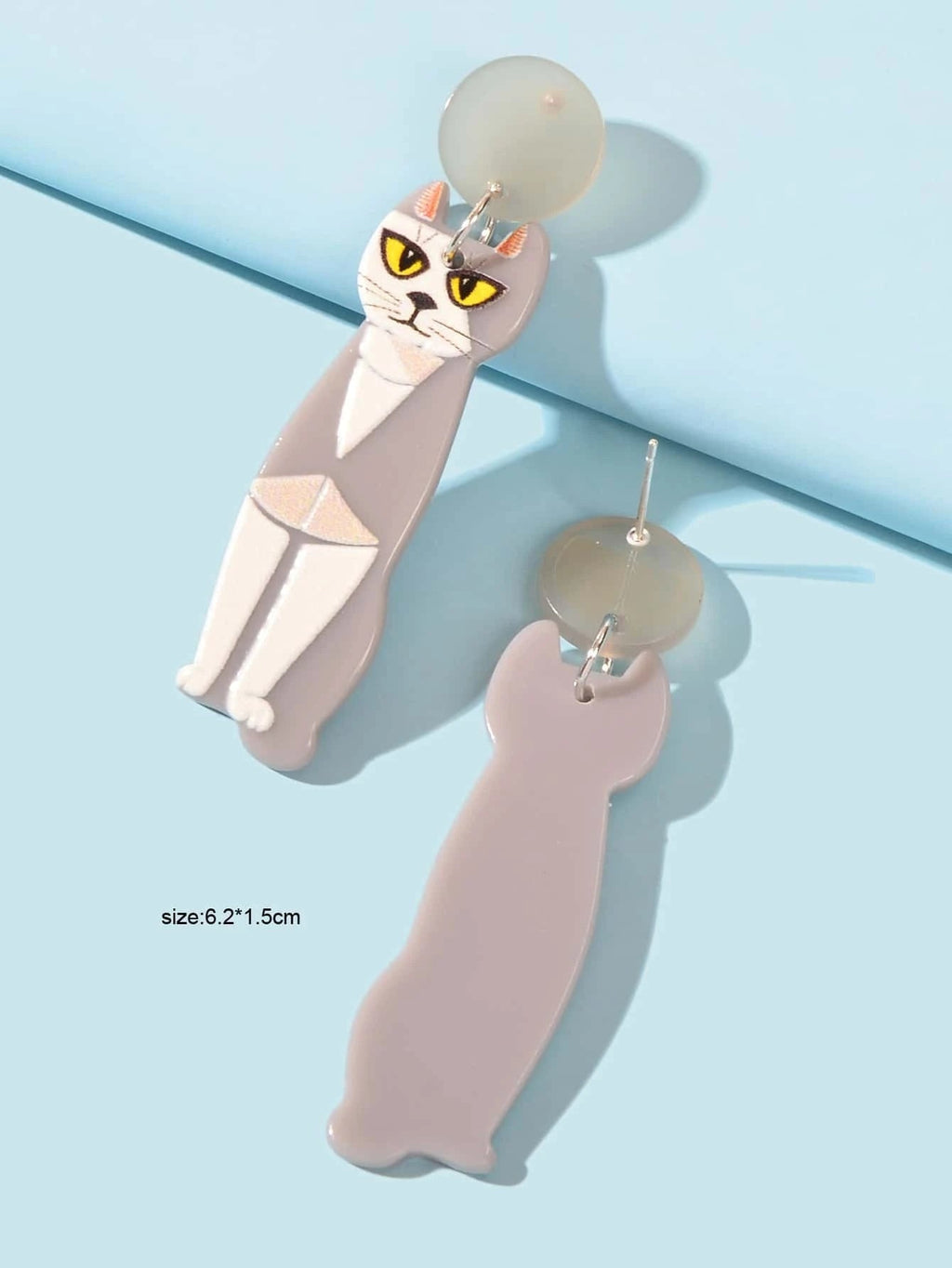 Gray Resin Acrylic Cat