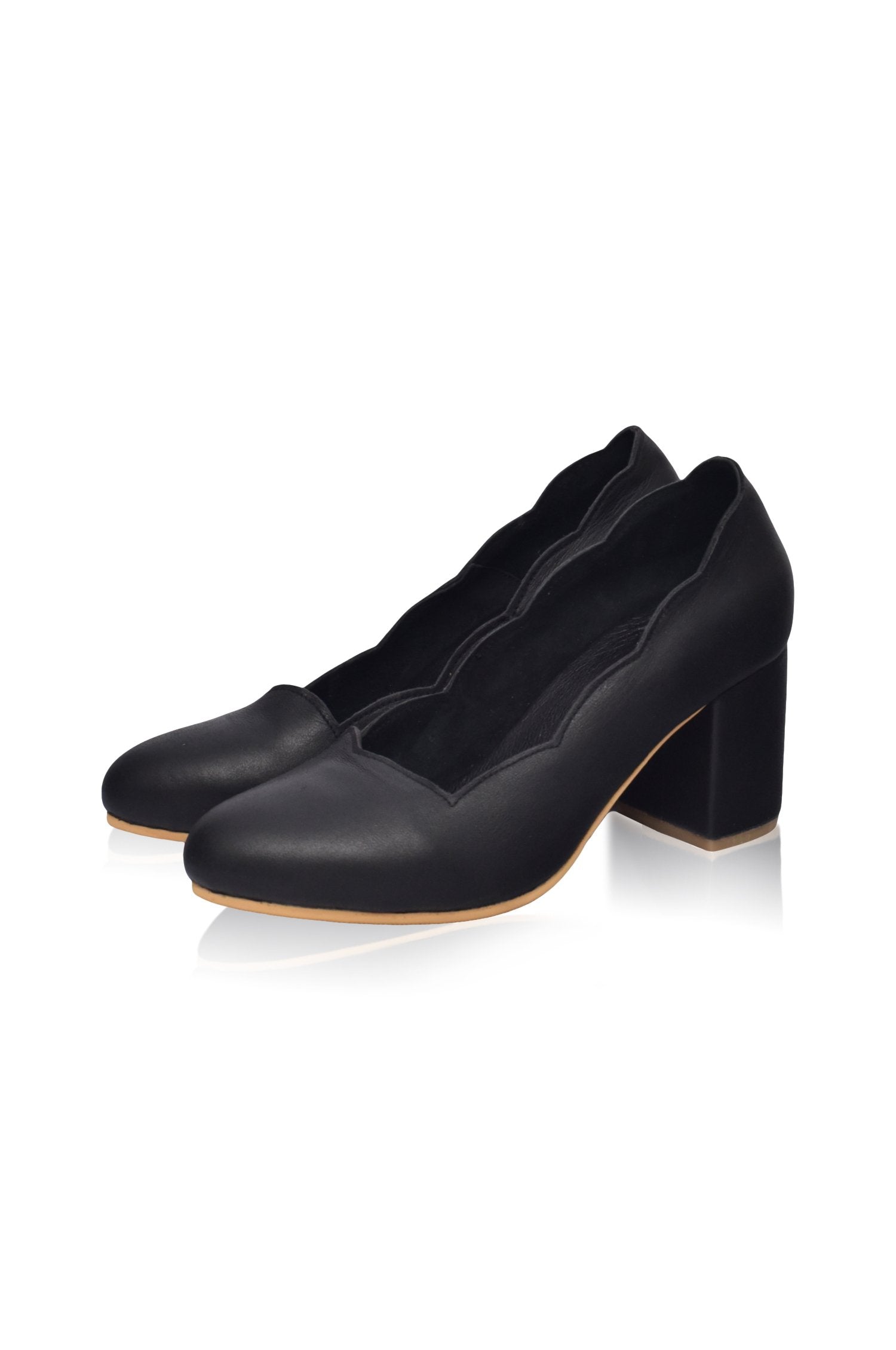Alia Classic Leather Heels (Sz. 4 & 10.5)